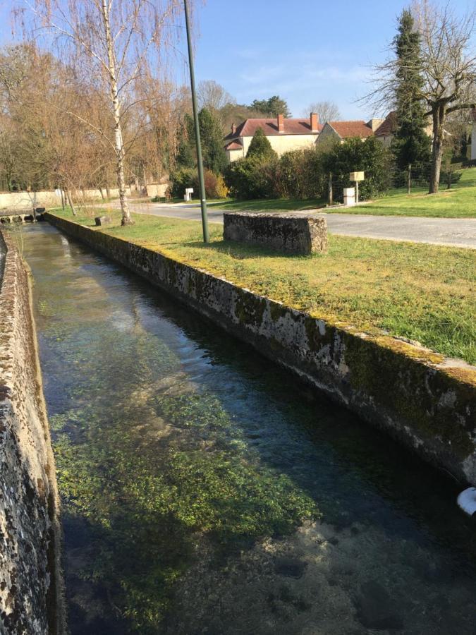 La Maisonnette Dintevilloise Dinteville Dış mekan fotoğraf
